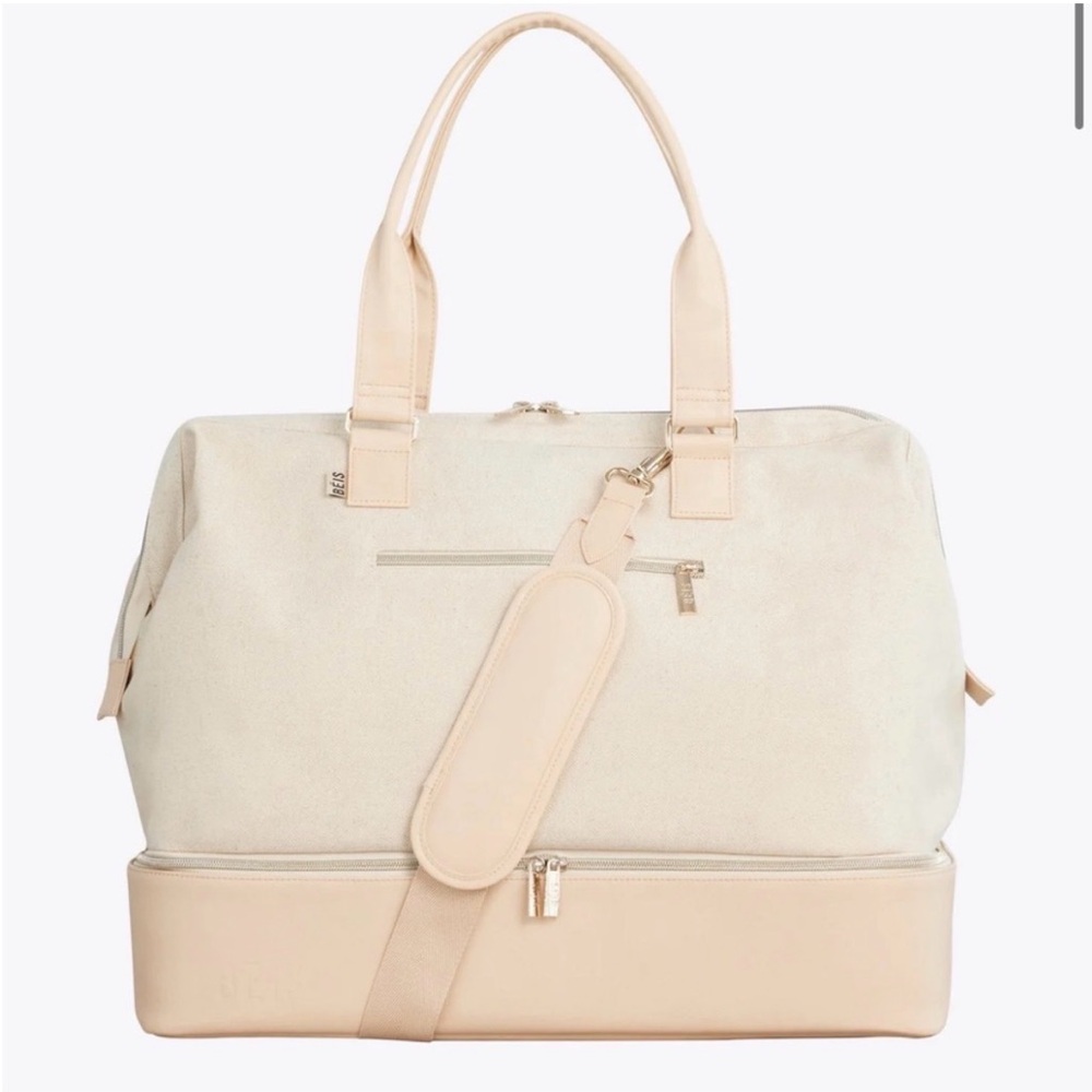 Beis The Weekender Bag - Used Once